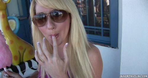 Blonde Babe Missy Woods Starts Sucking Dick In The Car And Continues Fucking It At Home on picsofsex.com