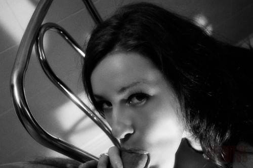 Camille Crimson Performing Oral Sex Turns Into Delicious Photographic Art on picsofsex.com