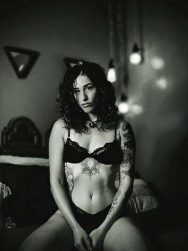 Krizte krizte_lyn on picsofsex.com
