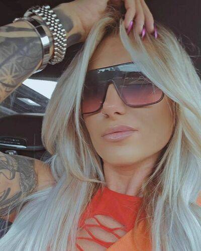 Anastasia_shades https: on picsofsex.com