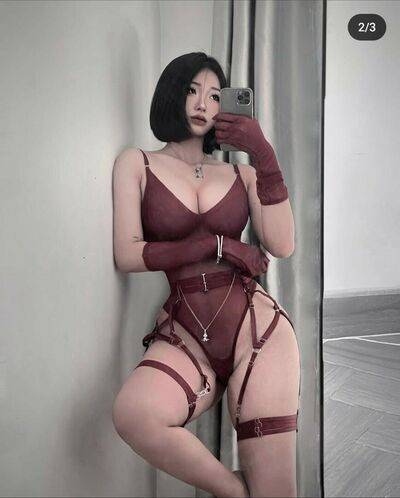 Gne.hanis__ on picsofsex.com