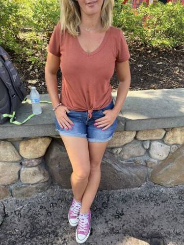 SoCal Soccer Mom https: socalsoccermom on picsofsex.com