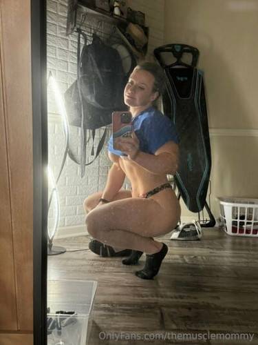 JordynneGrace themusclemommy on picsofsex.com