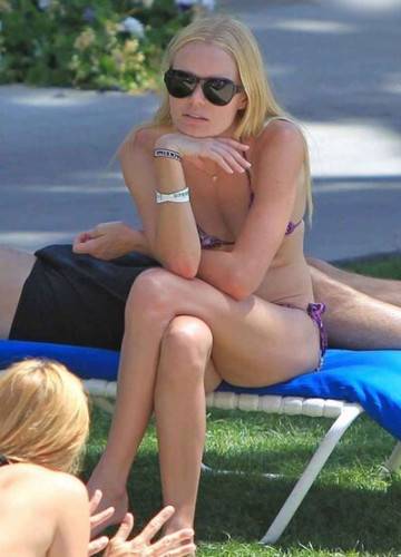 Katebosworth on picsofsex.com