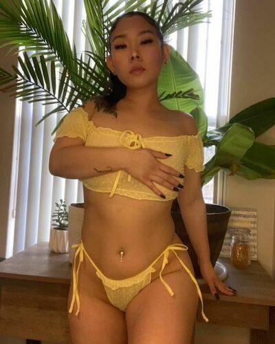 Creamy_asian1 https: linglingcreampie on picsofsex.com