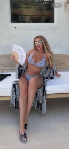 Tayna on picsofsex.com