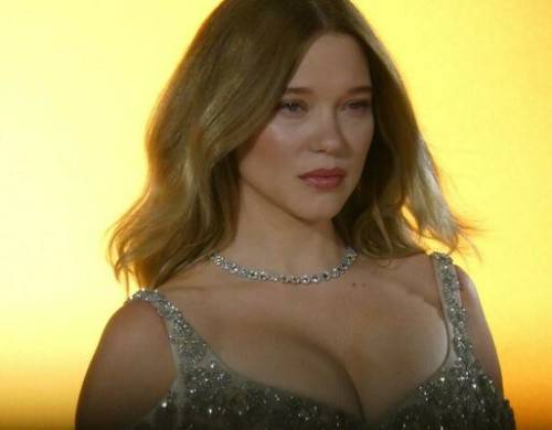 Leaseydouxfr on picsofsex.com