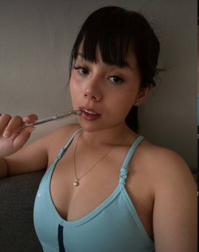 Cutee.kiki yourasiankiki on picsofsex.com