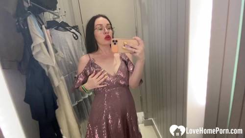 I love taking nudes while trying outfits on picsofsex.com