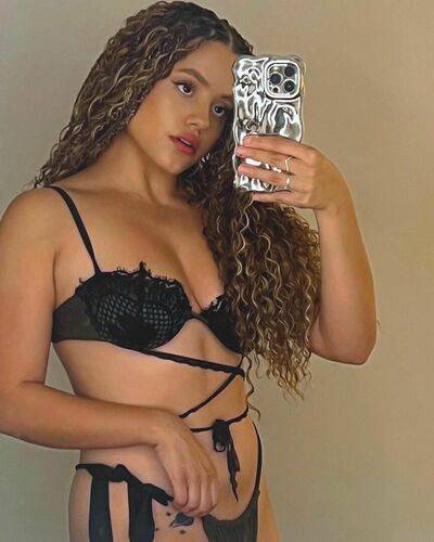 Lazy_lewds55 sarahmjeffery on picsofsex.com