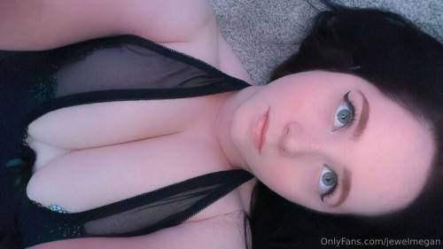 Jewelmegan on picsofsex.com