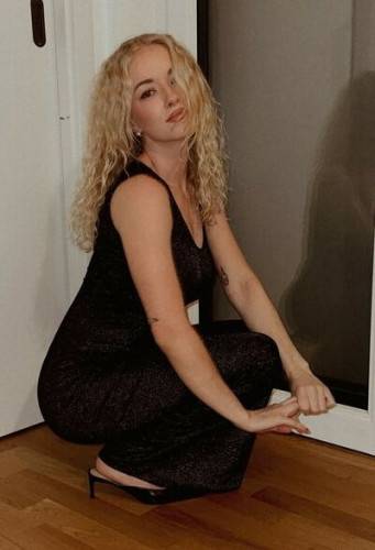 Mimimimichaela on picsofsex.com