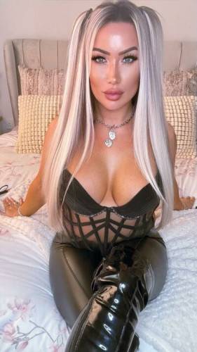 Badbarbarbiedollx goddesbadbarbie goddessbadbarbie on picsofsex.com