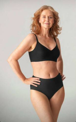 Theamandabarron on picsofsex.com
