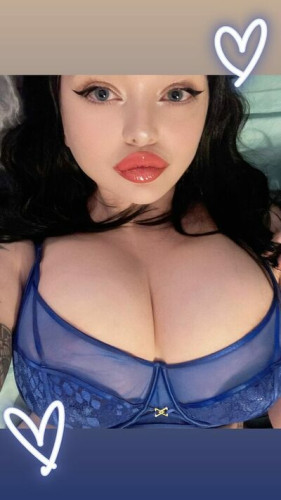 Lydiafawn on picsofsex.com