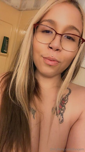 Treat.dao on picsofsex.com