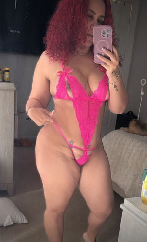 Mrs.callace yourbestkeptsecret99 on picsofsex.com
