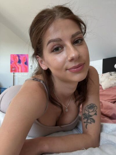 Nadine Stern on picsofsex.com