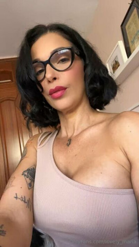 Lovely_maria on picsofsex.com