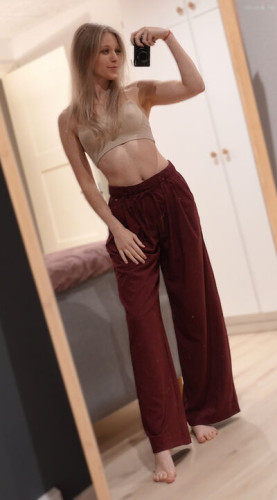 Itsyourkatrine on picsofsex.com