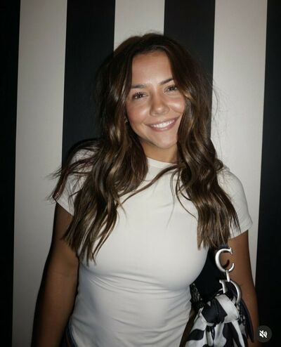 Marirae03 on picsofsex.com