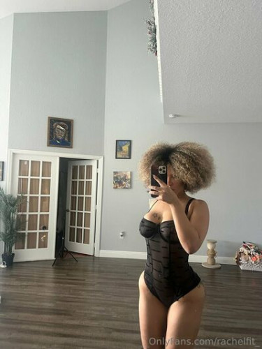 Rachelfit__ on picsofsex.com