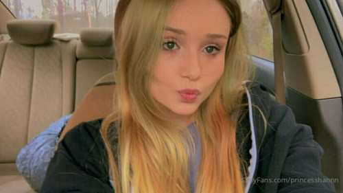 Princesshannn on picsofsex.com