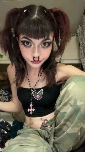 Lustmarce meteormommy on picsofsex.com