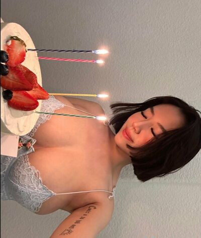 Callmecupcakes on picsofsex.com