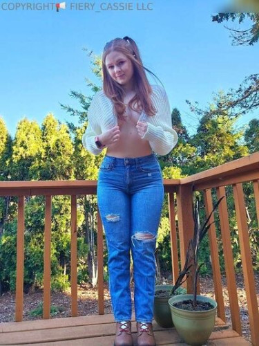 Fiery_cassie on picsofsex.com