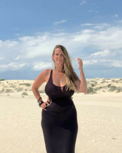 Annaleigh757 on picsofsex.com