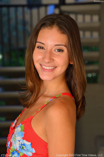 FTV Roxanna Sexy Model In Lingerie Teases Outdoors on picsofsex.com