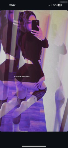 Hannahluisienne on picsofsex.com