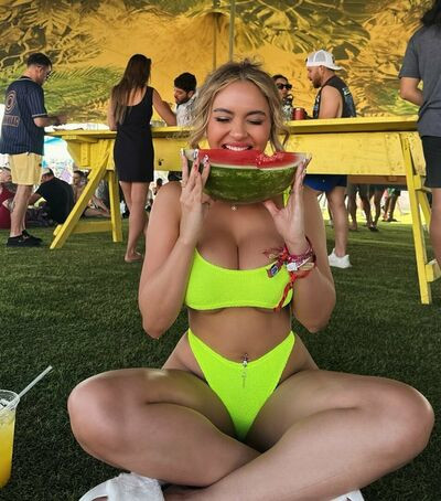 Stellahudgens on picsofsex.com