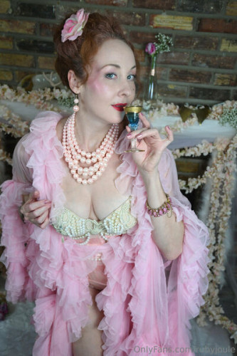 Rubyjoule on picsofsex.com