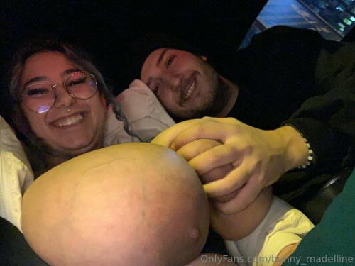 Madelinetheperson on picsofsex.com