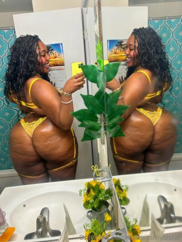 Thatisssmysister on picsofsex.com