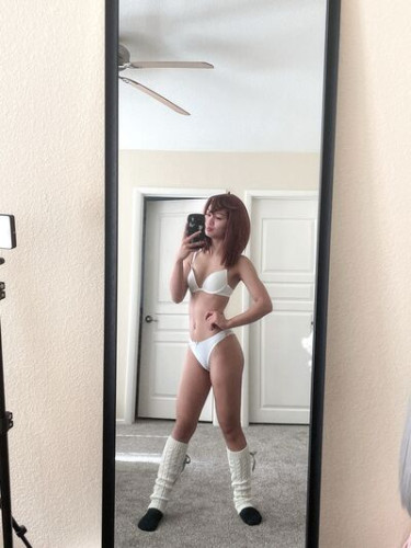 Feet.kawaii on picsofsex.com