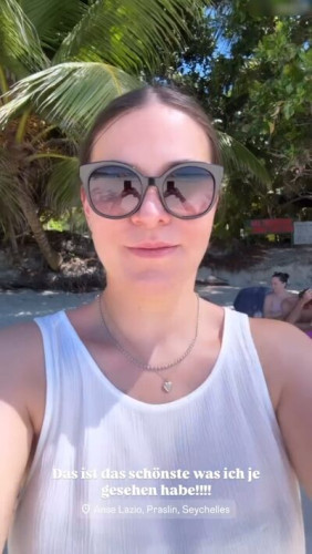 Pia.pietsch on picsofsex.com