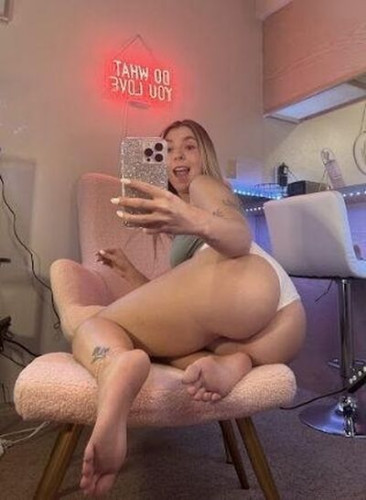 Kacypuff on picsofsex.com