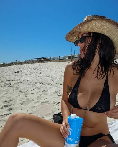 Karllyfisher on picsofsex.com
