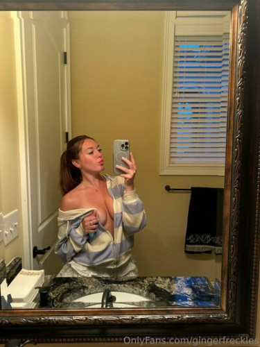 Gingerfreckles on picsofsex.com
