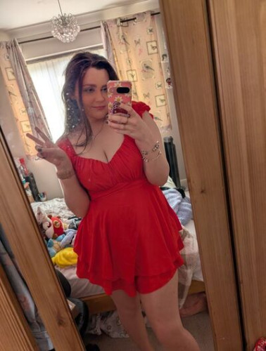 Ne0ngirl reachforthepeach on picsofsex.com