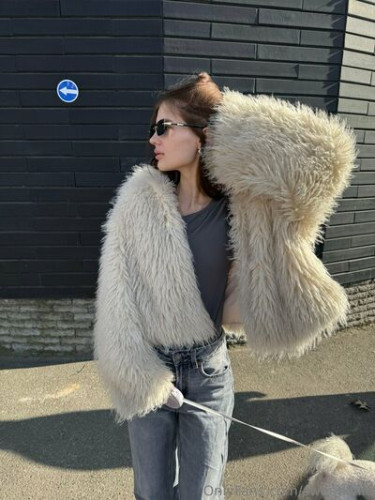 Sweetkylie on picsofsex.com