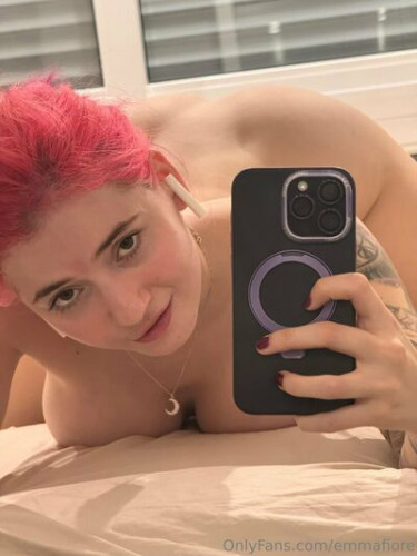 Emmafiore10.ok on picsofsex.com