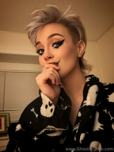 GhostieGhoo on picsofsex.com
