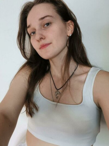 Monadail on picsofsex.com