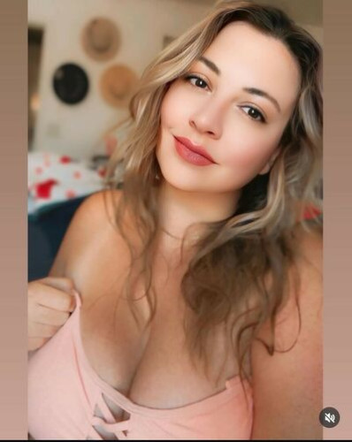 ShesKacegrace on picsofsex.com