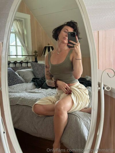 Movingwithmarlie on picsofsex.com