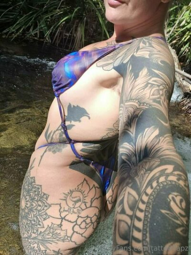 Tattedflapz on picsofsex.com